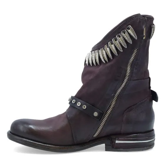 Tell it on Torey Ankle Boot