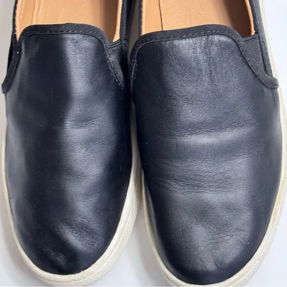 UGG Black CAS Slip-On Trainer Leather Upper with Suede Paneling EVA Cushioning 8