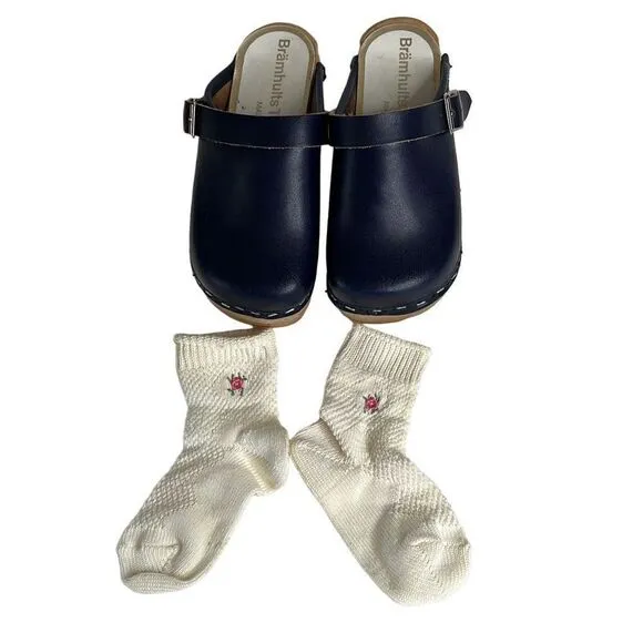 Vintage Rare Bramhults Tratofflor Sweden Navy Clogs Girl’s Sz.5