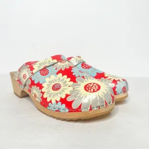 VTG Holland Traditional Clogs Wooden Red Patent Leather Flower Size 37 6 Women’s