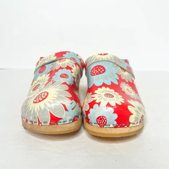 VTG Holland Traditional Clogs Wooden Red Patent Leather Flower Size 37 6 Women’s
