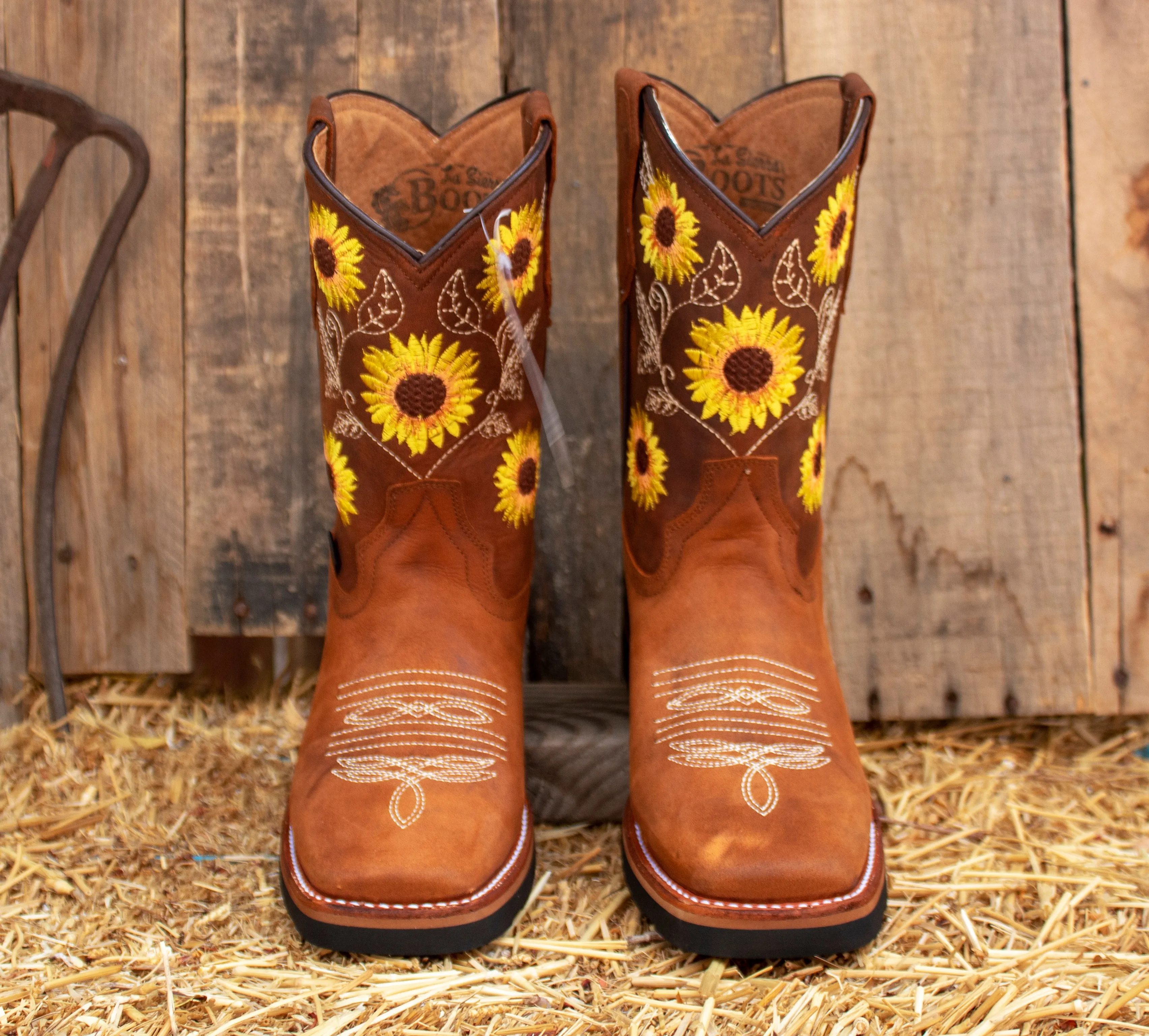WOMENS LEATHER EMBROIDERED SQUARE TOE RODEO COWGIRL BOOTS